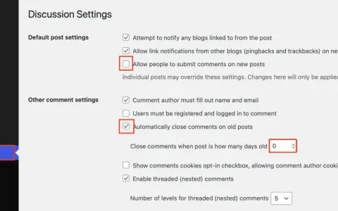 Paramètres de discussion WordPress : désactiver les commentaires en décochant "Autoriser les commentaires sur les nouveaux articles" et en cochant "Fermer automatiquement les commentaires sur les anciens articles".