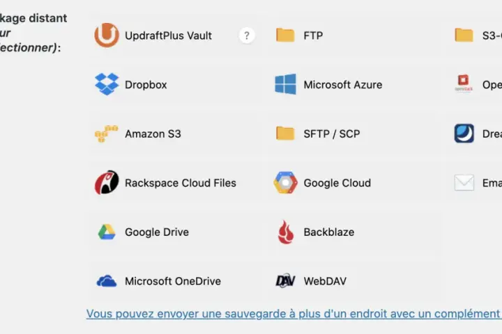 Icônes de stockage pour sauvegarde/restauration : UpdraftPlus Vault, Dropbox, Amazon S3, FTP, Microsoft Azure, SFTP/SCP, S3-Compatible, OpenStack, DreamObjects, Rackspace, Google Cloud, Email, Google Drive, Backblaze, OneDrive, WebDAV.
